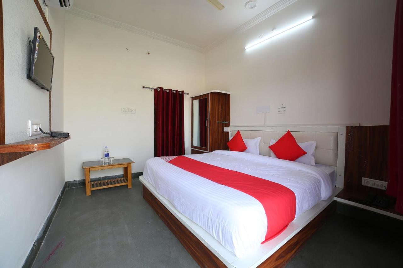 Oyo 37077 Hotel Rawat Ajmer Dış mekan fotoğraf