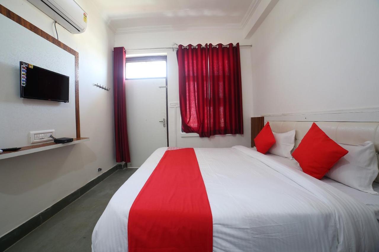 Oyo 37077 Hotel Rawat Ajmer Dış mekan fotoğraf